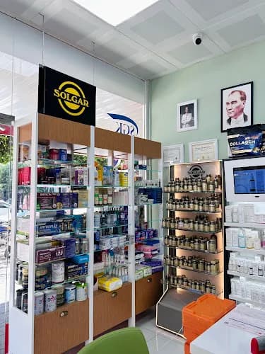 İrem Eczanesi kapak