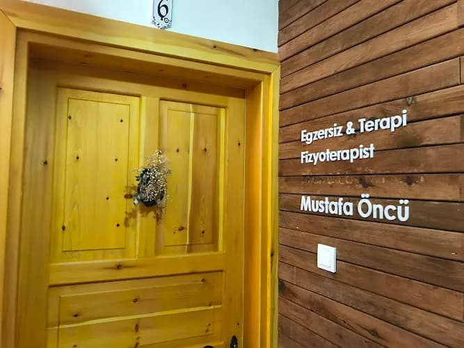 Fizyoterapist Mustafa Öncü Egzersiz&terapi kapak