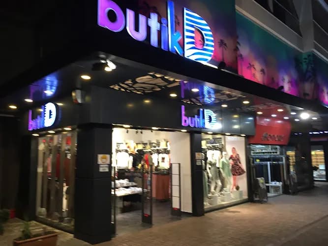 Butik Darriyah kapak