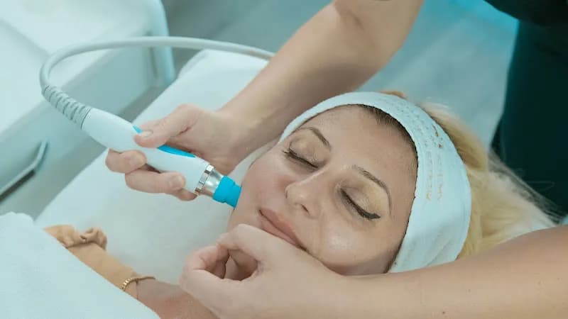 Madam Academy Güzellik&estetik kapak