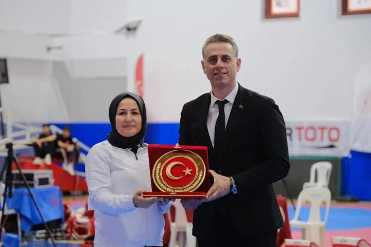 Alanya Genç Mertler Spor Kulübü (taekwondo) kapak
