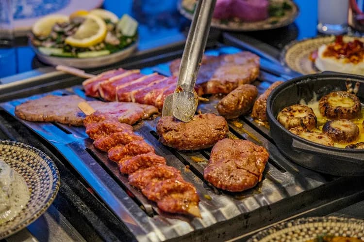 Gourmet Bbq & Restaurant kapak