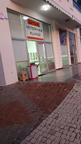 Uyar Veteriner Kliniği kapak