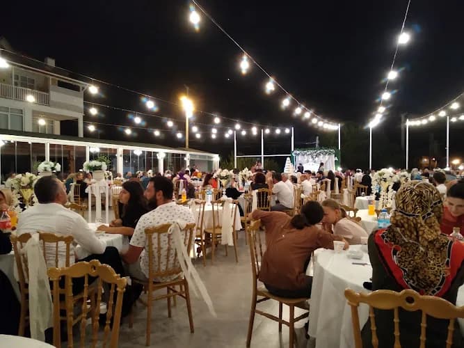 Club Marina Düğün Salonu kapak