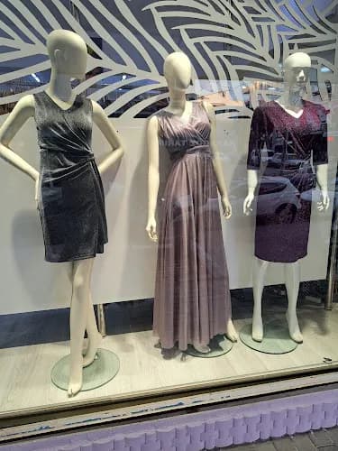 Akmoda Butik Ve Abiye kapak