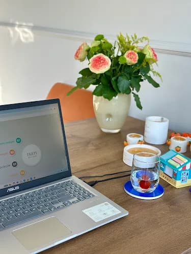 Diyetisyen Zühre Toksöz kapak