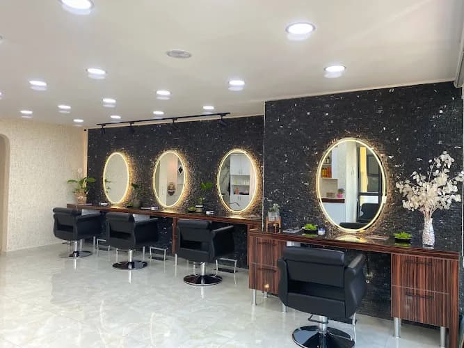 Kuaför Sinan Yüzen kapak