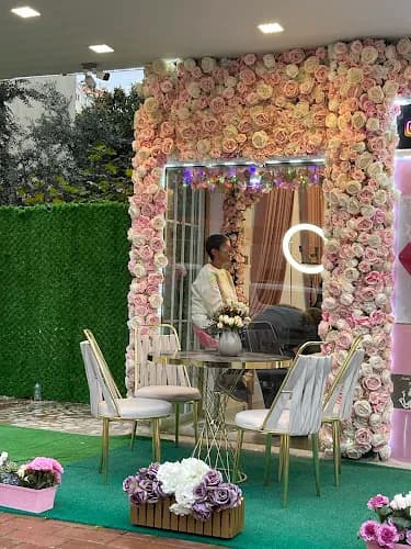 Madame Chic Beauty kapak