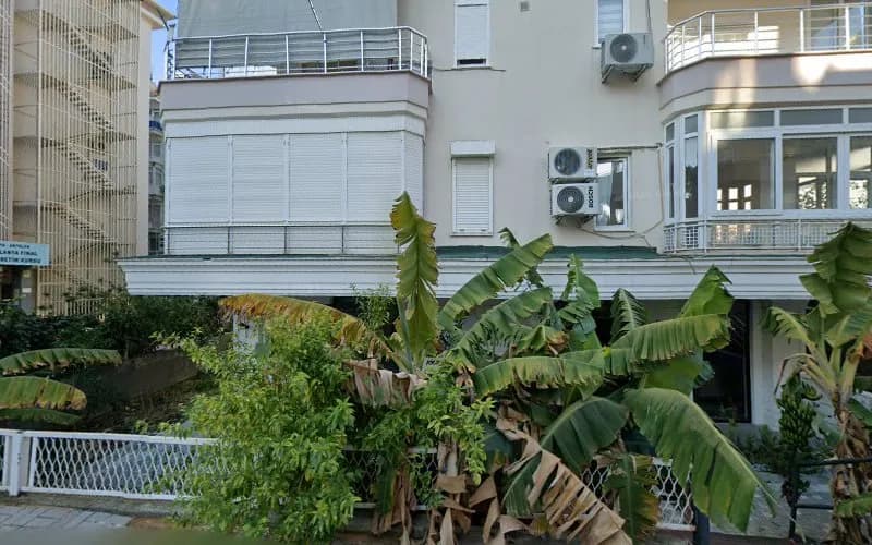 Kaan Accessories kapak