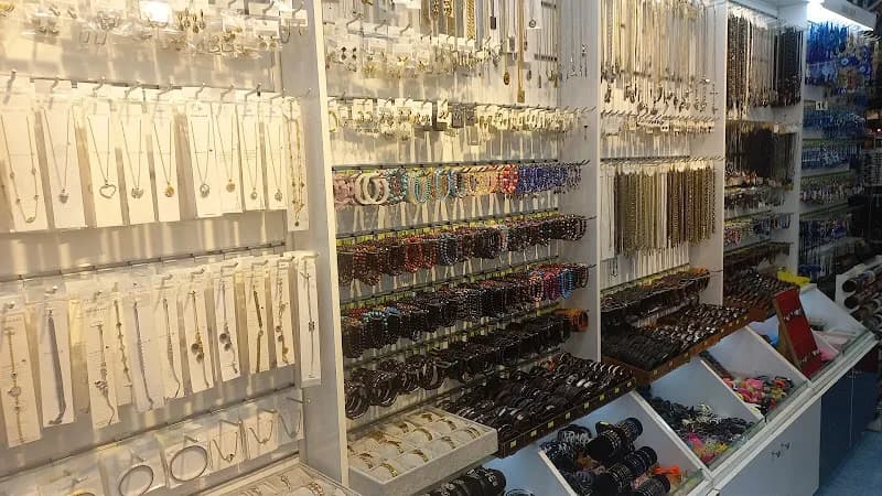 Tarz Bijuteri Accesories kapak