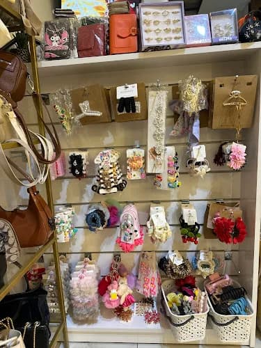 Asel Accessories kapak